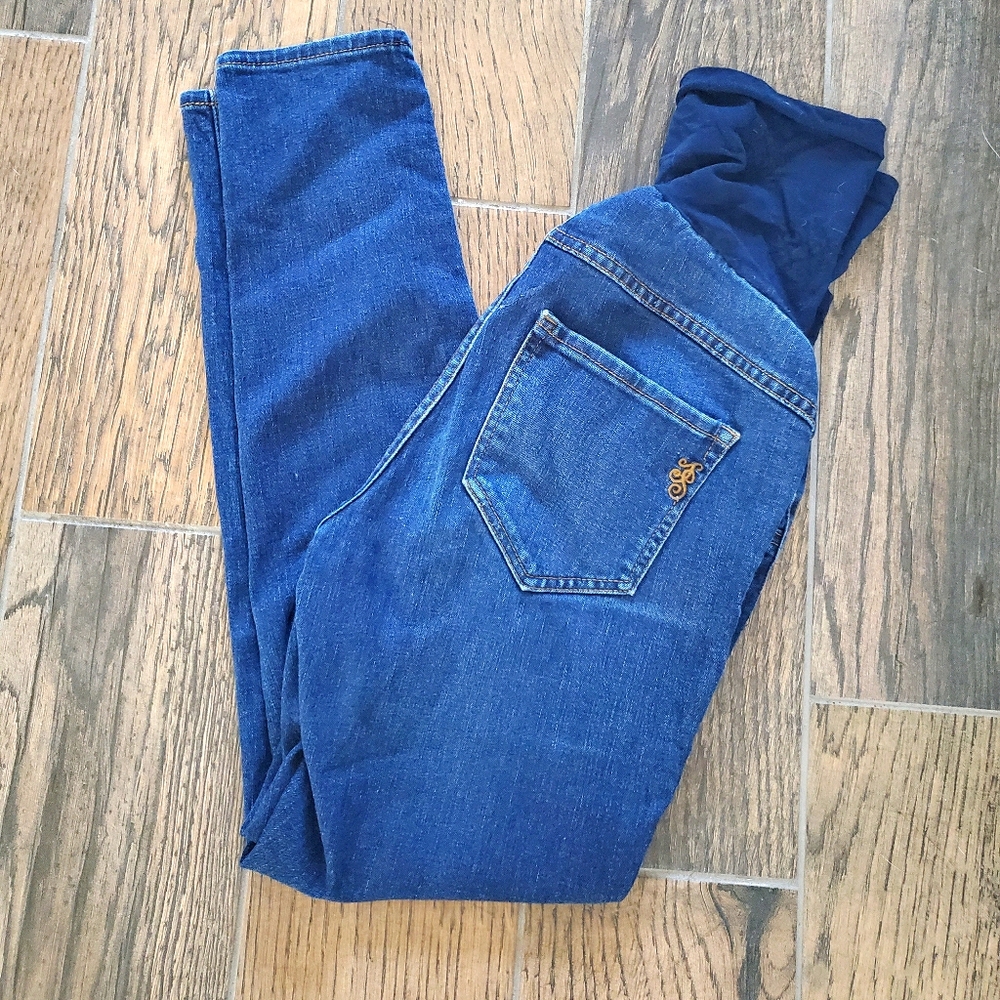 Maternity jeans